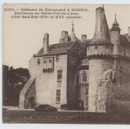 Château de Kérouzéré à SIBIRIL. Environs de Saint-Pol-de-Léon. Côté Sud-Est (XVe et XVIe siècles).