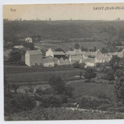 SAINT-JEAN-DU-DOIGT (Finistère).- Vue générale