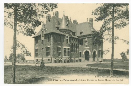 Forêt de Paimpont (I.-et-V.) - Château du Pas-du-Houx, côté Sud Est.