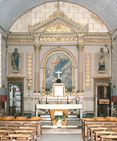 Retable de l'autel principal de l'église Notre-Dame-de-Montual