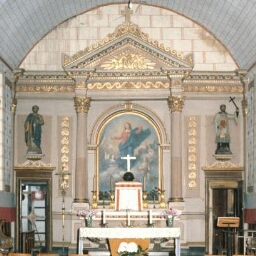 Retable de l'autel principal de l'église Notre-Dame-de-Montual