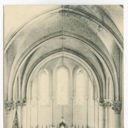 Intérieur de l'Eglise de Domagné.