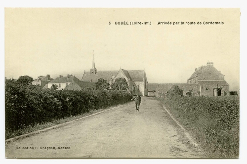 BOUEE (Loire-Inf.) Arrivée par la route de Cordemais