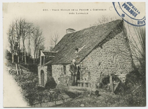 Vieux Moulin de la Perche à COETMIEUX, près Lamballe