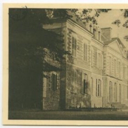 Piré-sur-Seiche (I.-et-V.), Ecole des Missions Coloniales. Façade ouest.