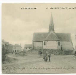 GEVEZE (I.-et-V.) - La Place et l'Eglise.