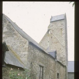 La Boussac. - Le Brégain : manoir, prieuré, tour.