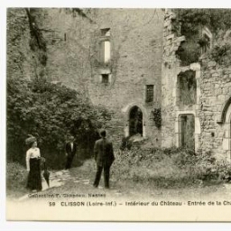 CLISSON (Loire-Inf.) - Intérieur du Château - Entrée de la Chapelle, près du Donjon
