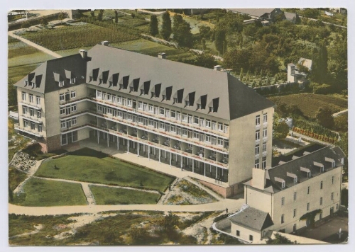 Maison de retraite Saint-Thomas de Villeneuve. Bain-de-Bretagne (I.-et-V.)