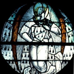 Occulus de l'écusson de la Bretagne  de la cathédrale Saint-Samson