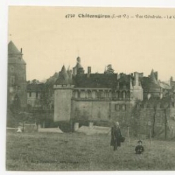 Châteaugiron (I.-et-V.) - Vue Générale. - Le Château et l'Eglise.