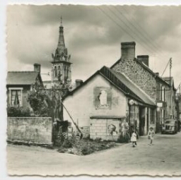 Saint-Jean-sur-Couesnon (I.-et-V.) - La Grande Rue et l'Eglise
