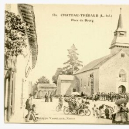 CHATEAU-THEBAUD (L.-Inf.) L'Eglise Place du Bourg