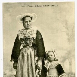 Femme et Enfant de CHATEAULIN