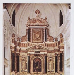 Retable de l'autel principal de l'église Toussaints