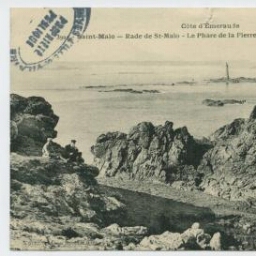 SAINT-MALO - Rade de Saint-Malo - Le phare de la Pierre du Jardin.