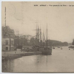 NḞAURAY - Vue générale du Port - Le bas de la rivière