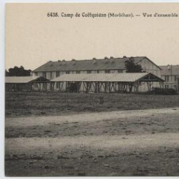 Camp de Coëtquidan (Morbihan) - Vue d'ensemble des nouveaux bâtiments