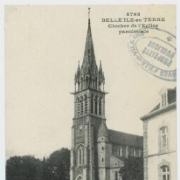 BELLE-ILE-EN-TERRE - Clocher de l'église paroissiale.
