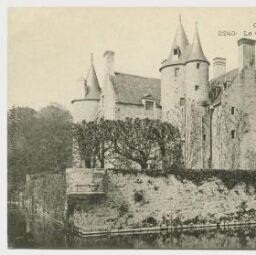 Le Château de Bien assis G F.