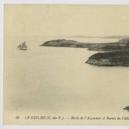 LE GUILDO (C.-du-N.). - Bords de l'Arguenon et Ruines du Château de Gilles de Bretagne