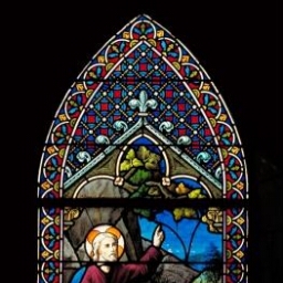 Verrière de saint François d'Assise de l'église Saint-Pierre