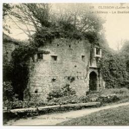 CLISSON (Loire-Inférieure) Le Château - Le Bastion