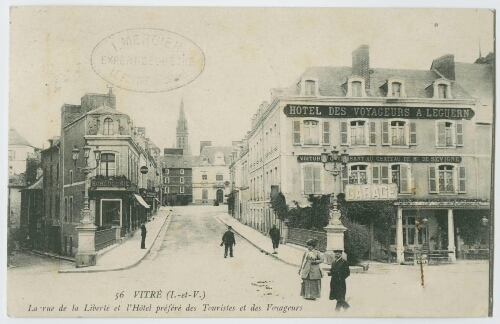 Vitré (I.-et-V.) - La rue de la Liberté et l'hôtel préféré des touristes et des voyageurs.