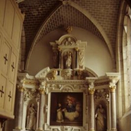 Retable dédié au Rosaire de l'église Saint-Sauveur