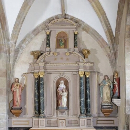 Retable dédié à sainte Anne de l'église Saint-Mélaine