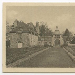 Janzé (I.-et-V.), Le Château de La Tullaye, l'arrivée.