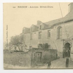 REDON.- Ancien Hôtel-Dieu