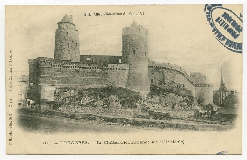 FOUGERES. - Le Château (commencé au XIIe siècle).