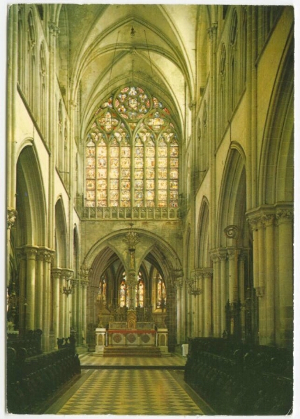 Cathédrale de Dol-de-Bretagne (XIIIe s.) : Le Choeur, stalles (XIVe siècle)/restauration au XIXe siècle.