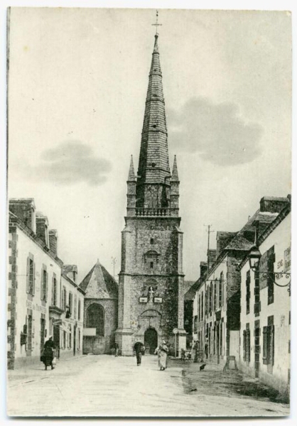 CARNAC - Le Clocher de l'Eglise Saint-Cornely