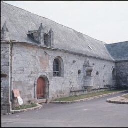 Le Guerno. - Bourg : chapelle.