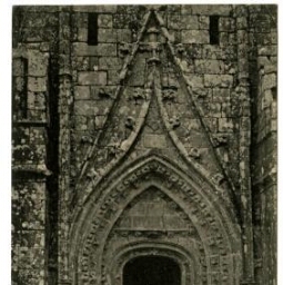 LOQUEFFRET - Chapelle de la Croix Porte très riche de la grande façade Ouest