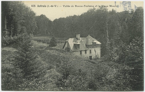 Antrain (I.-et-V.). Vallée de Bonnefontaine et le vieux moulin.
