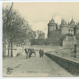 COMBOURG. - Le Château.