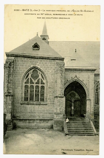 Batz (l.-inf.) - le portique principal de l'église St-Guénolé