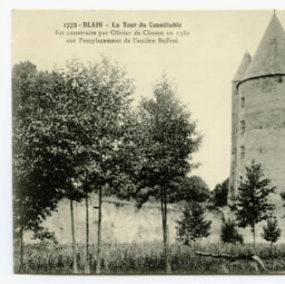 Blain.- Les douves et la tour du connétable du château.
