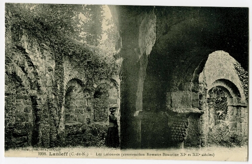 Lanleff (C.-du-N.) - Les Colonnes (construction Romane-Bizantine XIḞ et XIIḞ siècles)