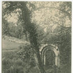 Environs de Fougères. - Le Châtellier (I.-et-V.) Château de Fretay. - Un coin de Parc.