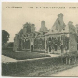 SAINT-BRICE-EN-COGLES Château de Rocher Portail - Côté façade arrière (Côte d'Emeraude)