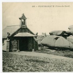 PLOUMANAC'H (Côtes-du-Nord). - Les Rochers du Phare..