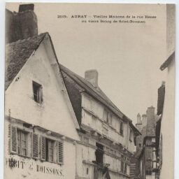 AURAY. - Vieilles Maisons de la rue René au vieux bourg de St-Goustan.