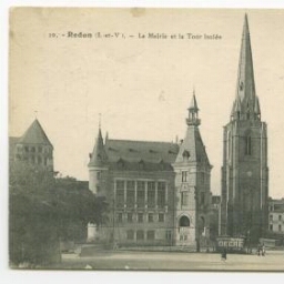 Redon (I.-et-V.) - La Mairie et la Tour Isolée.