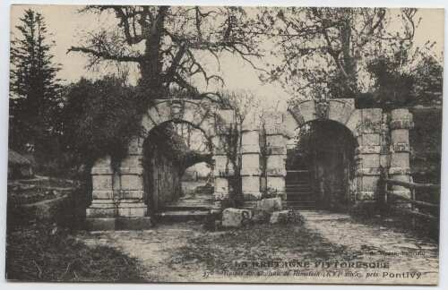 Ruines du Château de Rimaison, près pontivy.