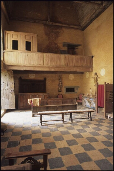 La Chapelle-Glain. - Château de La Motte Glain : manoir, château, logis, chapelle, gallerie, tribune.