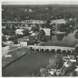 Pont-Réan (I.-et-V.) A - Vue aérienne du Pont sur la Vilaine